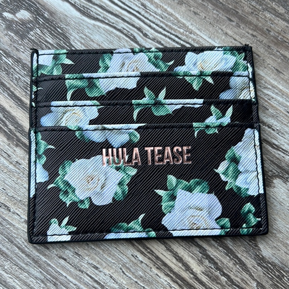 Hula Tease Card Holder
